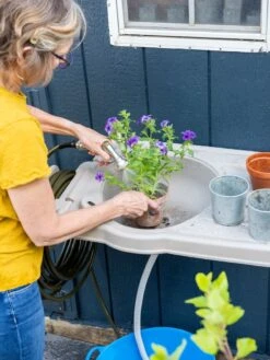 Riverstone Outdoor Sink -Garden Care Store 3 4 crop 8608797 0134 tif