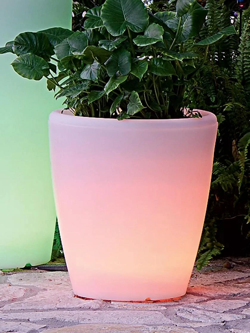 Solar Illuminated Planter, 18" 3 Solar Illuminated Planter, 18"