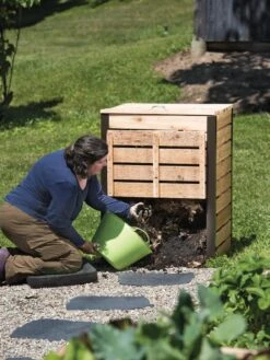 Cedar Compost Bin -Garden Care Store 8597527 3145 tif