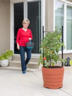 Gardener’s Victory Self-Watering Planter With Support System -Garden Care Store 8598384 6011 tif