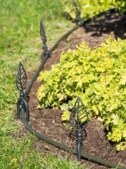 Leaf Hose Guide, Set Of 4 -Garden Care Store 8600240 403 tif