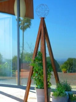 Akoris Garden Tuteur Sr. -Garden Care Store 8600517 06V tif 1