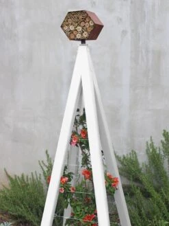 Bee Bungalow + Akoris Garden Tuteur Jr. 14 Bee Bungalow + Akoris Garden Tuteur Jr. -Garden Care Store 8600532 03v bee bungalow akoris garden tuteur cloud white