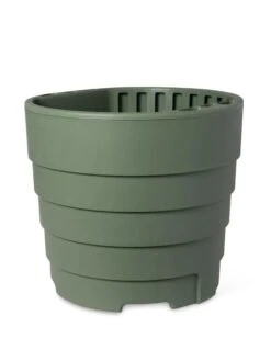 Gardener’s Victory Self-Watering Patio Planter 14 Gardener’s Victory Self-Watering Patio Planter -Garden Care Store 8610236 9913 tif