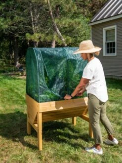 Compact VegTrug® Shade Cover -Garden Care Store 8610404 8583 tif