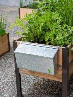 Galvanized Garden Tool Storage Box -Garden Care Store 8610811 002 tif