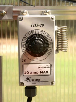 MONT Greenhouse Powered Ventilation System -Garden Care Store 8611219 11v