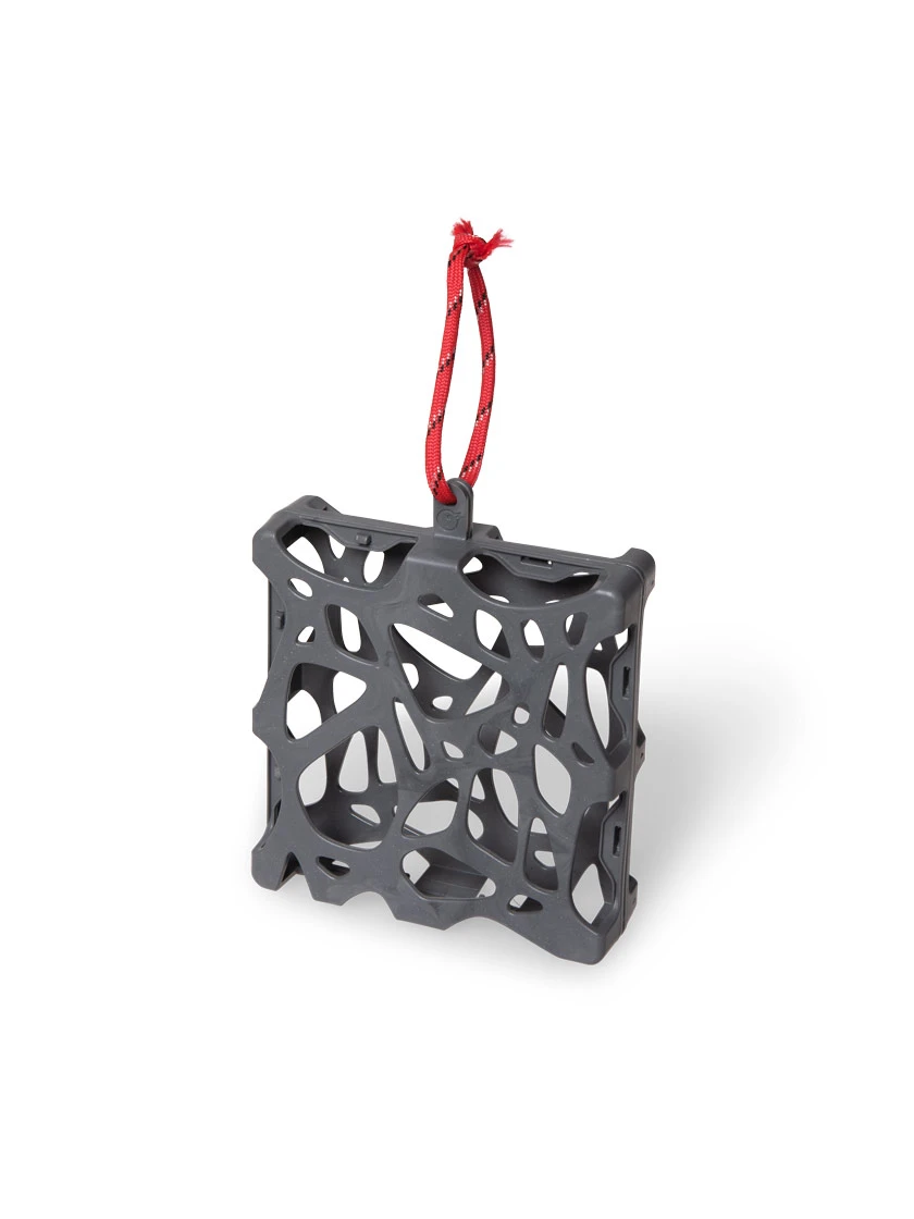 Suet Cake Feeder 4 Suet Cake Feeder - Image 2