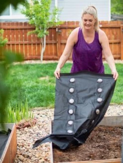 SeedSheets Organic Vegetable Garden, Easy Breezy Caprese, 4' X 8' -Garden Care Store 8613295 10V 1